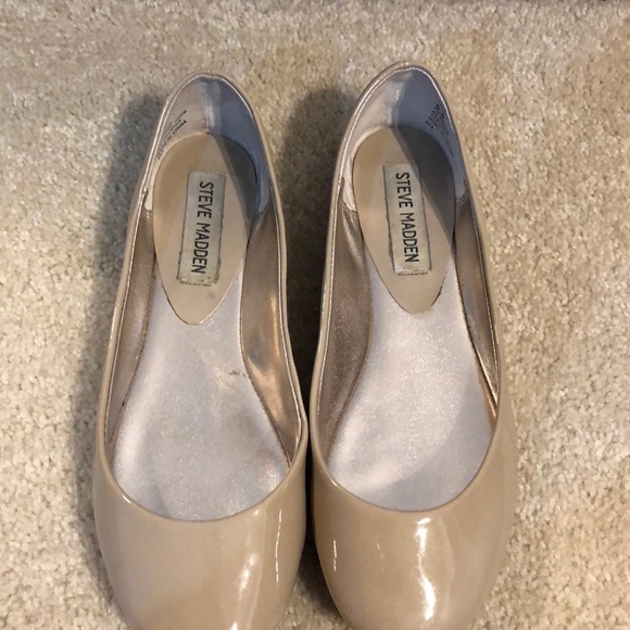 Flats - Picture 2 of 3